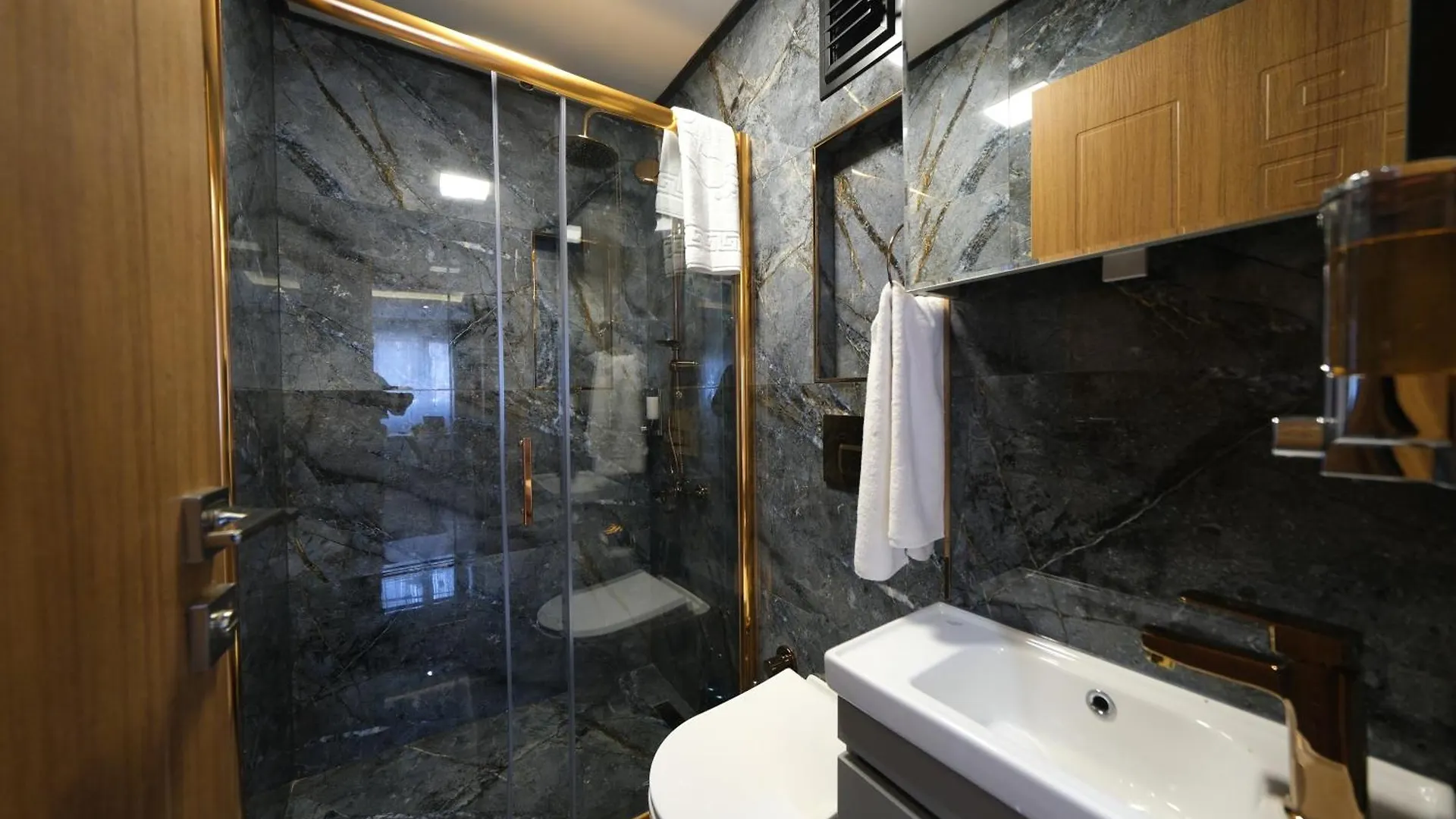 Bed and breakfast Elita Otel Kumkapi Estambul Turquía